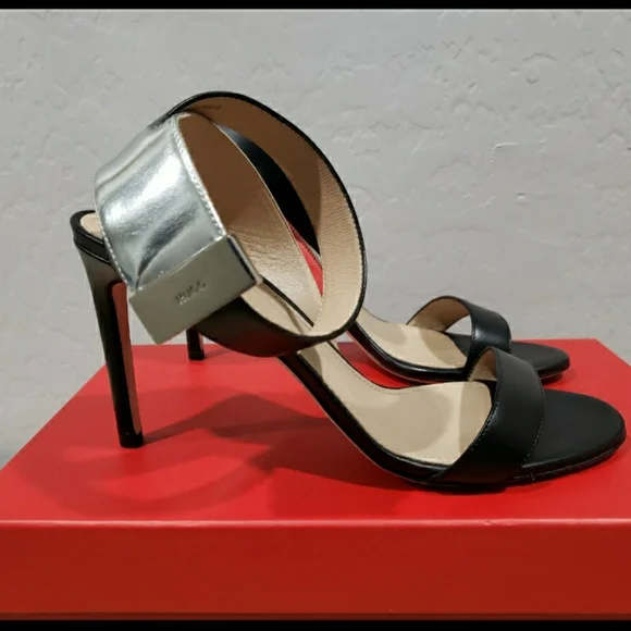 NWB! HUGO BOSS Women's West Sandal 90-C Shoes (9) Black/Silver